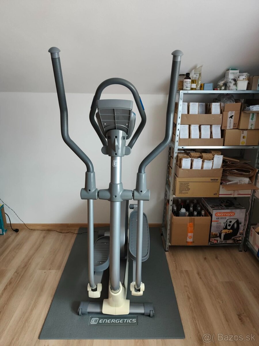 Elypticky trenažér Energetics XT 740t - 3