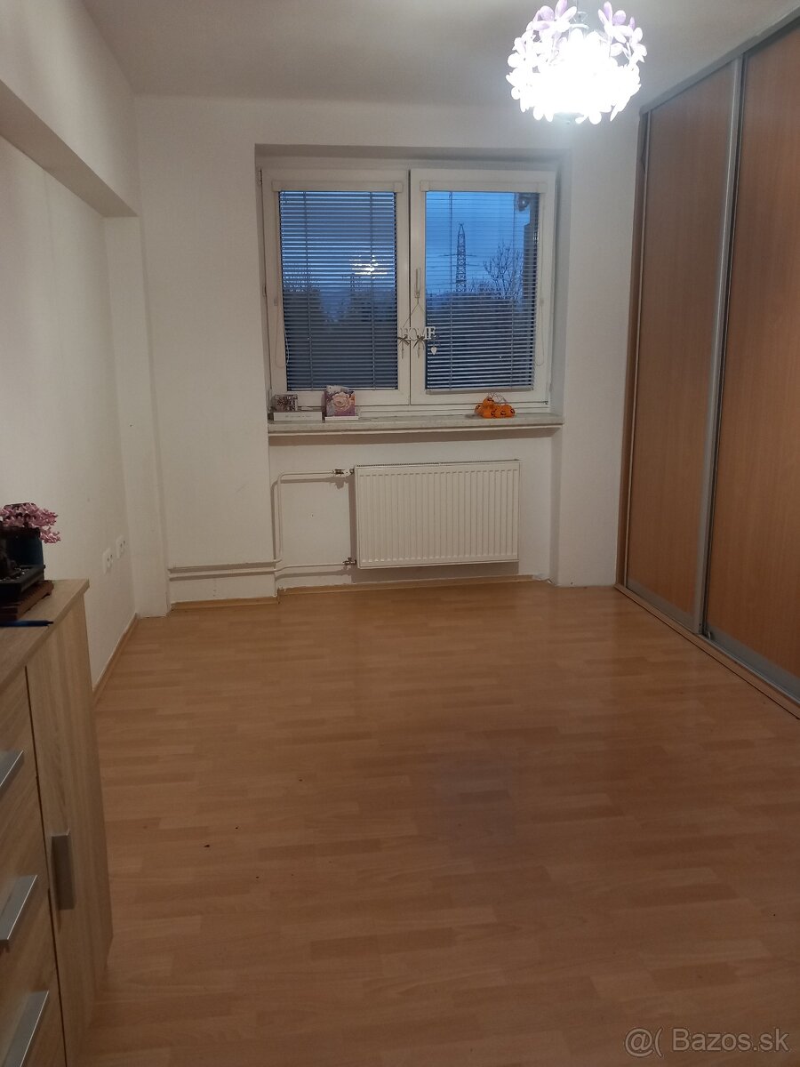 Predám 2- izbový byt - 3