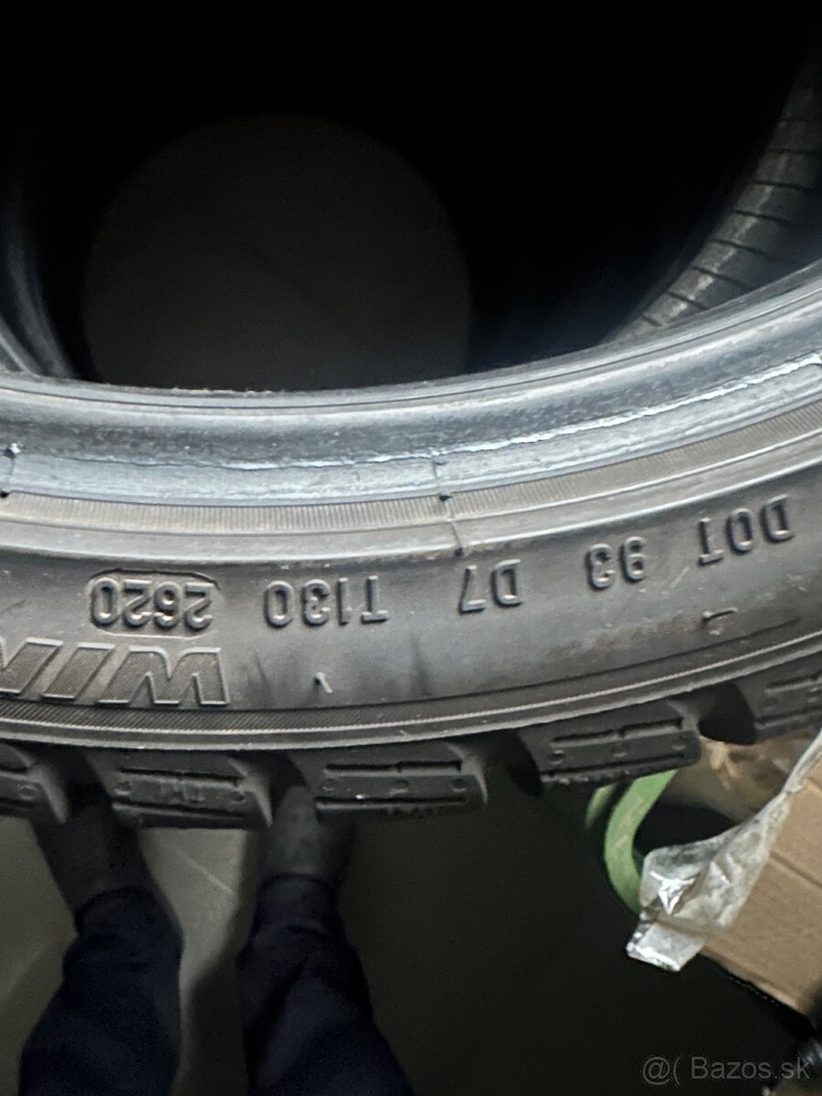 Zimné Pirelli sottozero 205/40 r18 - 3