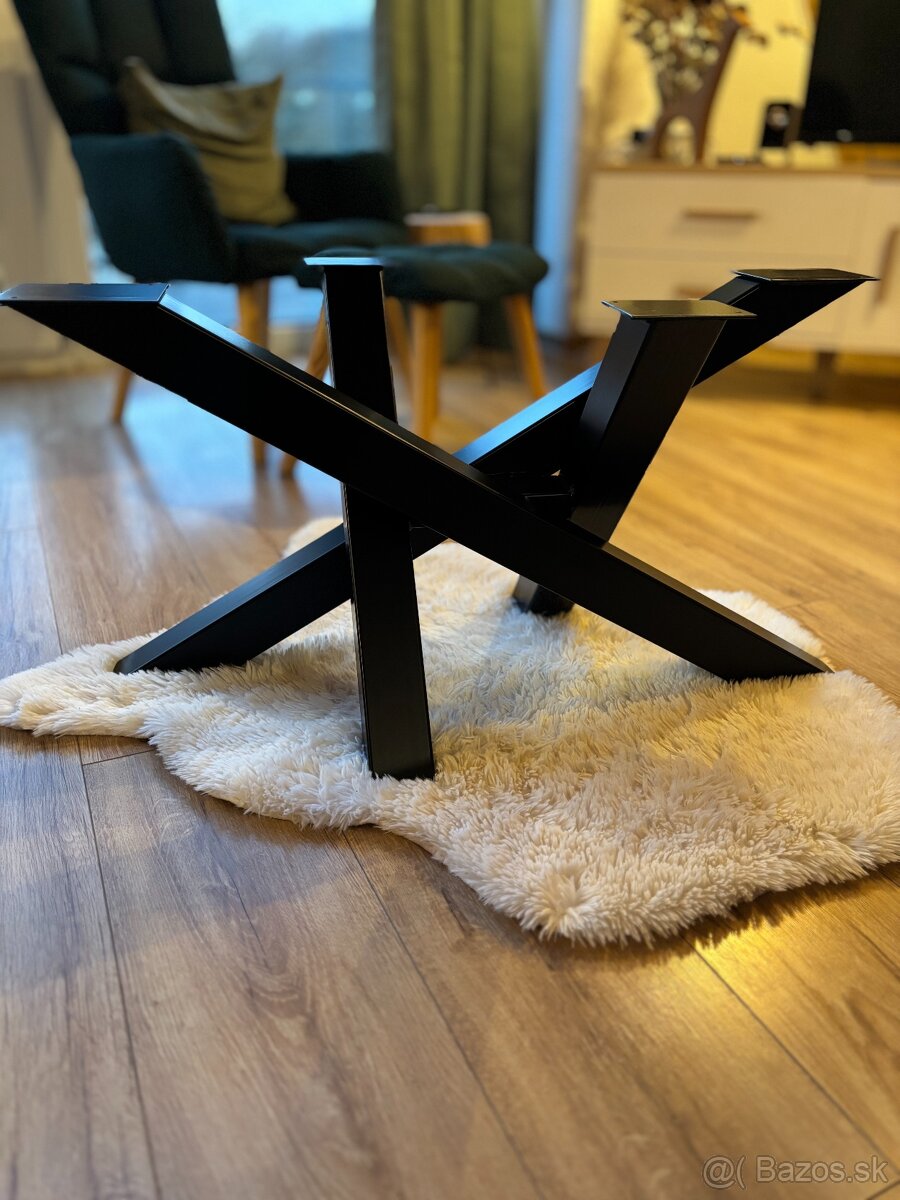 Kovové podnože - 3