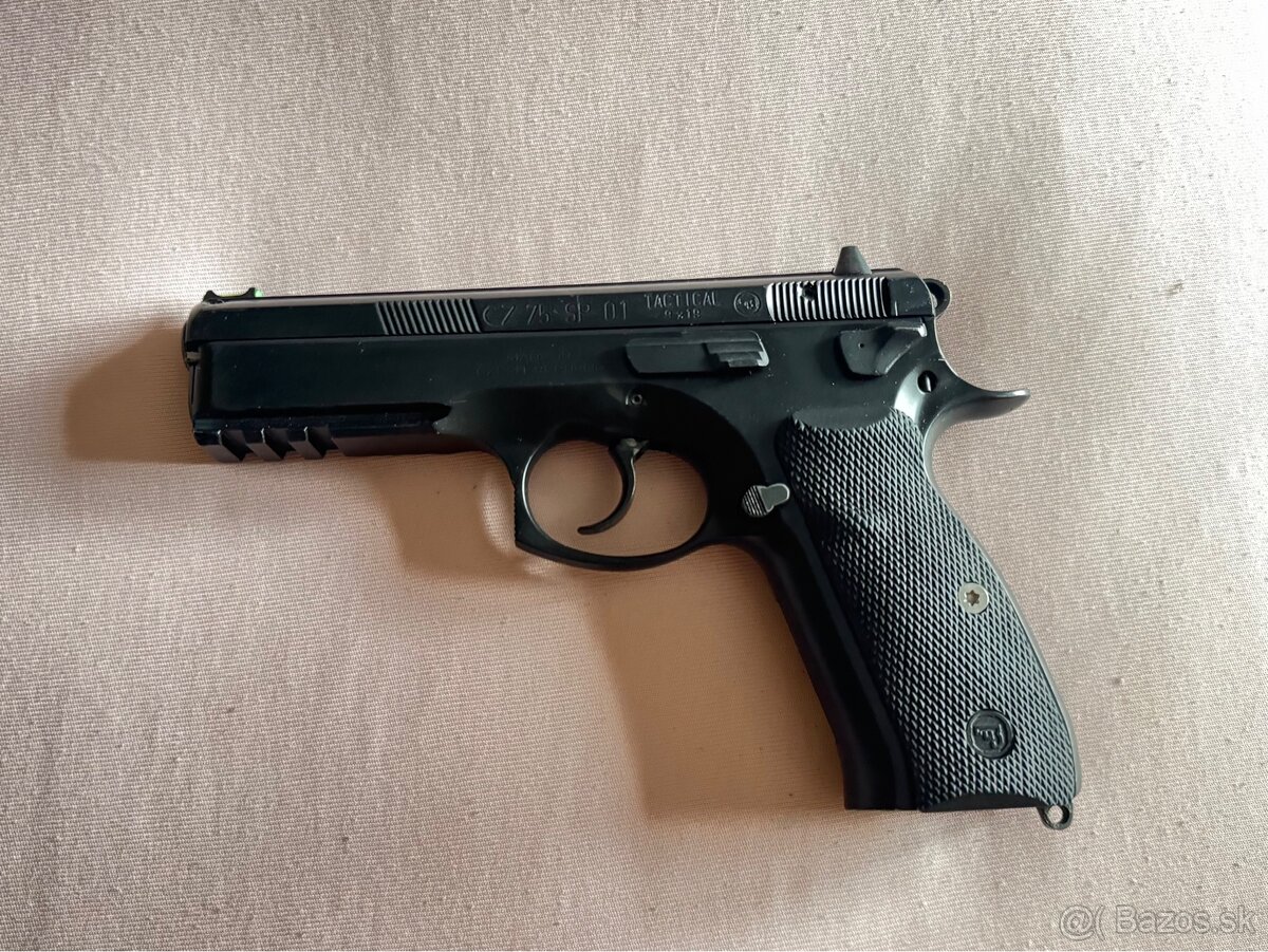 CZ 75 SP-01 tactical 9x19 - 3