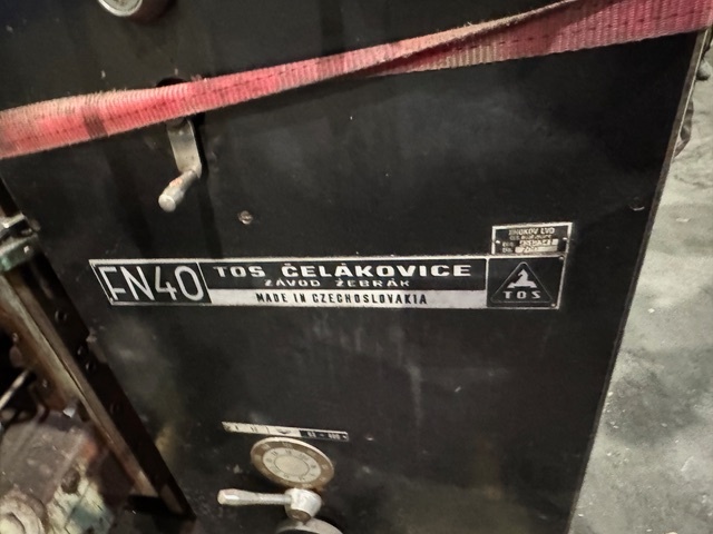 Nástrojářská frézka TOS FN 40 - 3