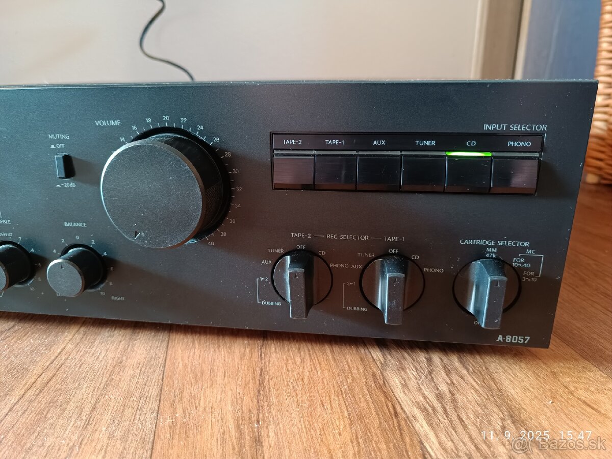 ONKYO A-8057... záruka do 3.12.2025 - 3