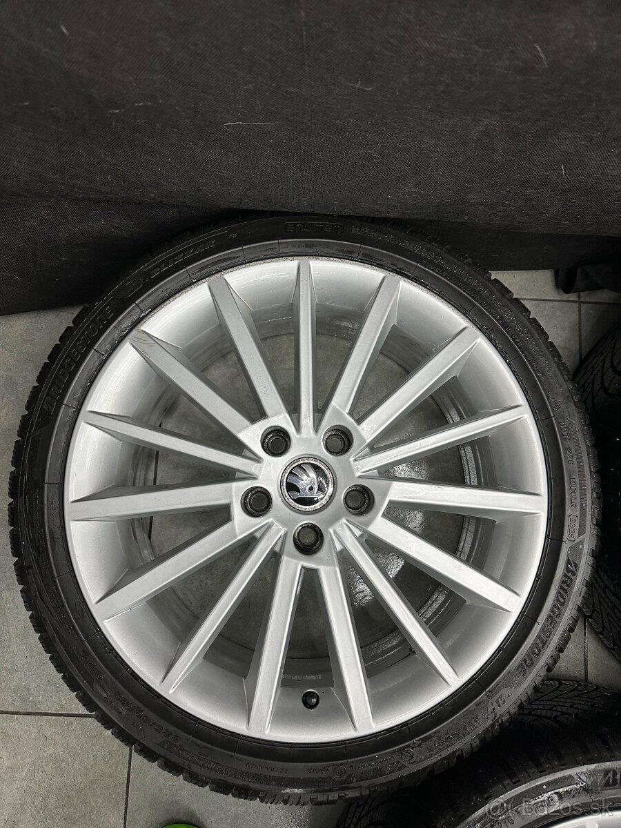 5x112 r18 škoda Turini octavia 3 - 3