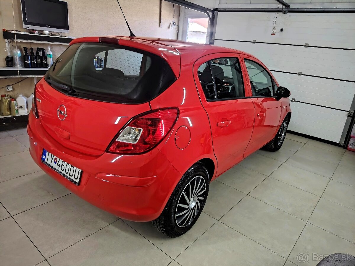 Opel Corsa D 2010 - 3