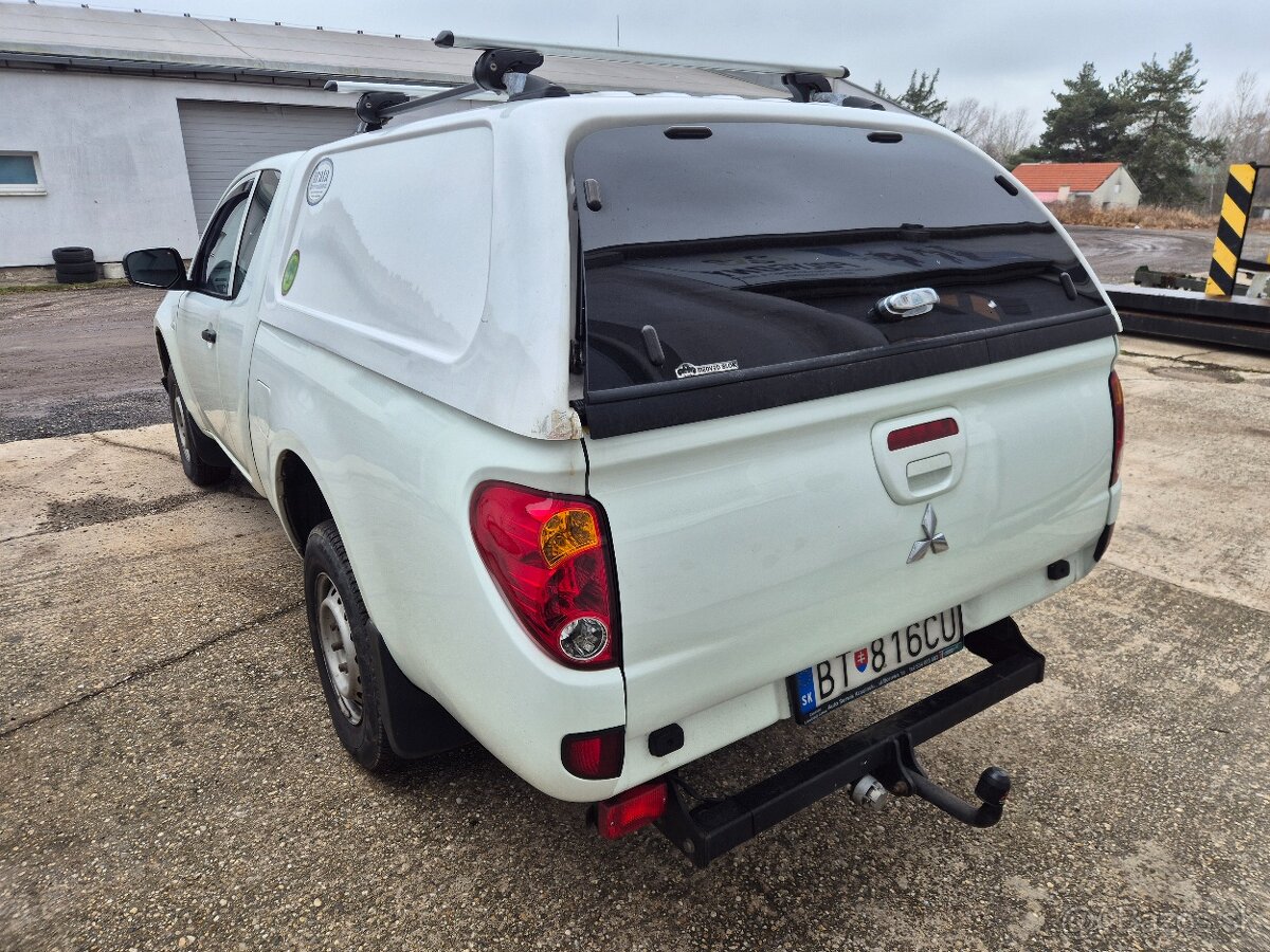 Mitsubishi L200 - 3