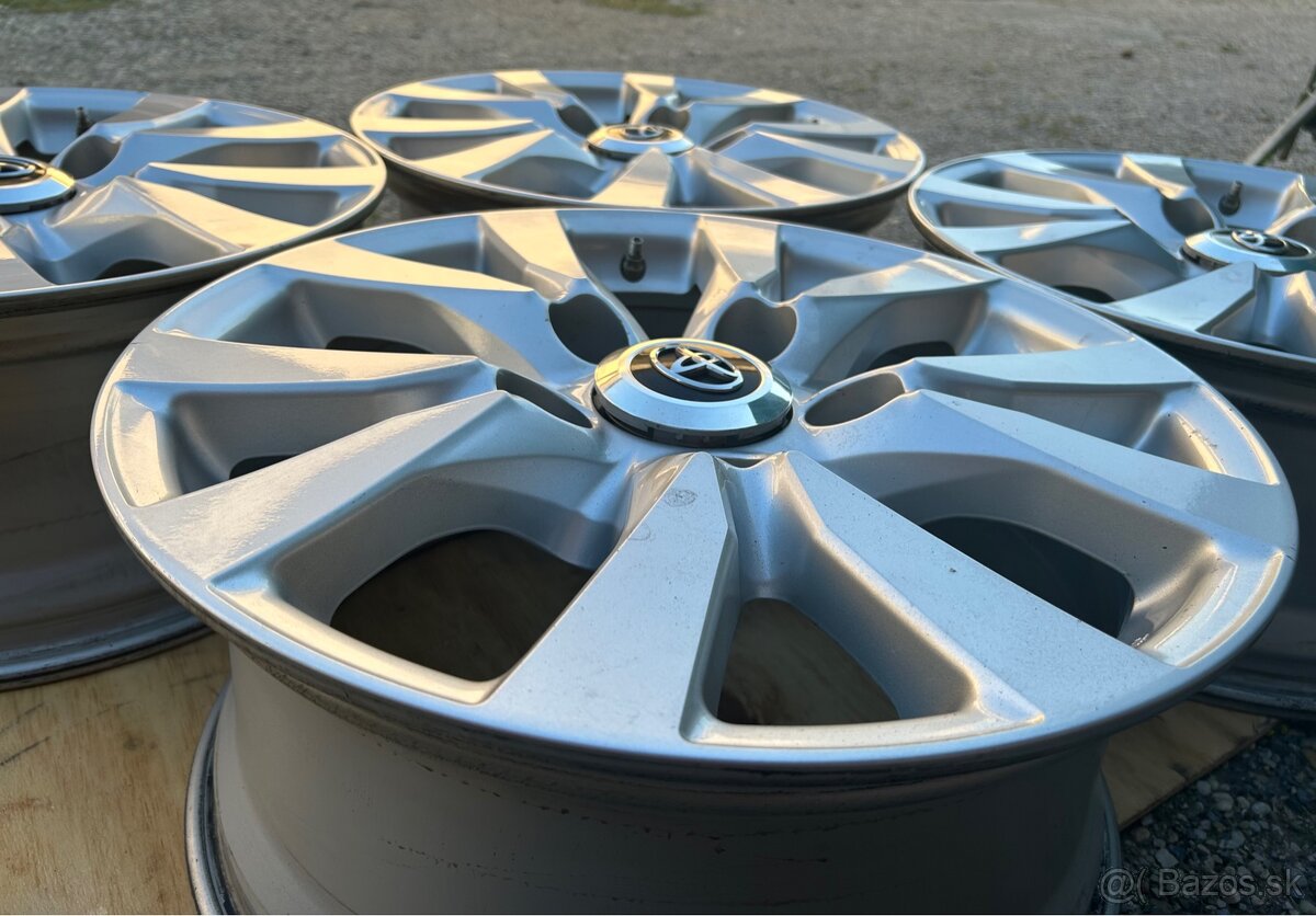 Land Criuser Original Alu Disky