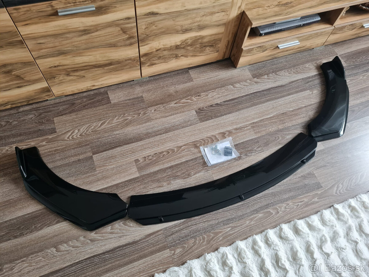 Predný spojler pod nárazník vhodný pre modely AUDI BMW - 3