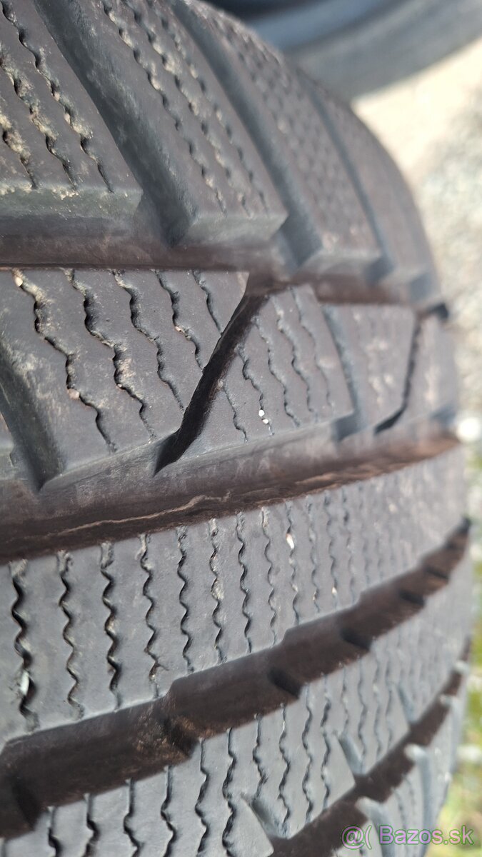 Zimné pneumatiky 225/40/R18 - 3