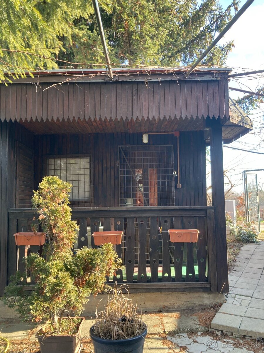 Predaj udržiavanej záhradky s ovocnými stromani-B. Kostol - 3