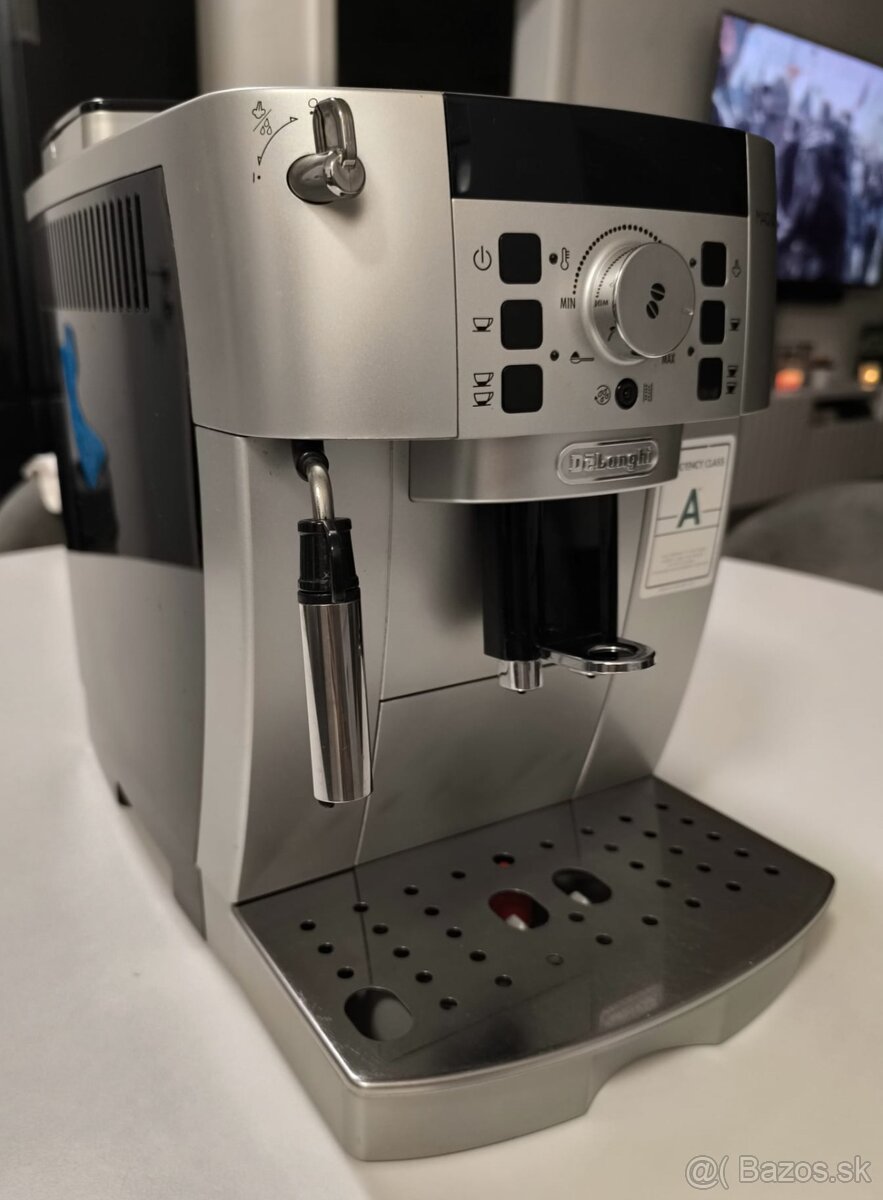 Kávovar De'Longhi Magnifica S - 3