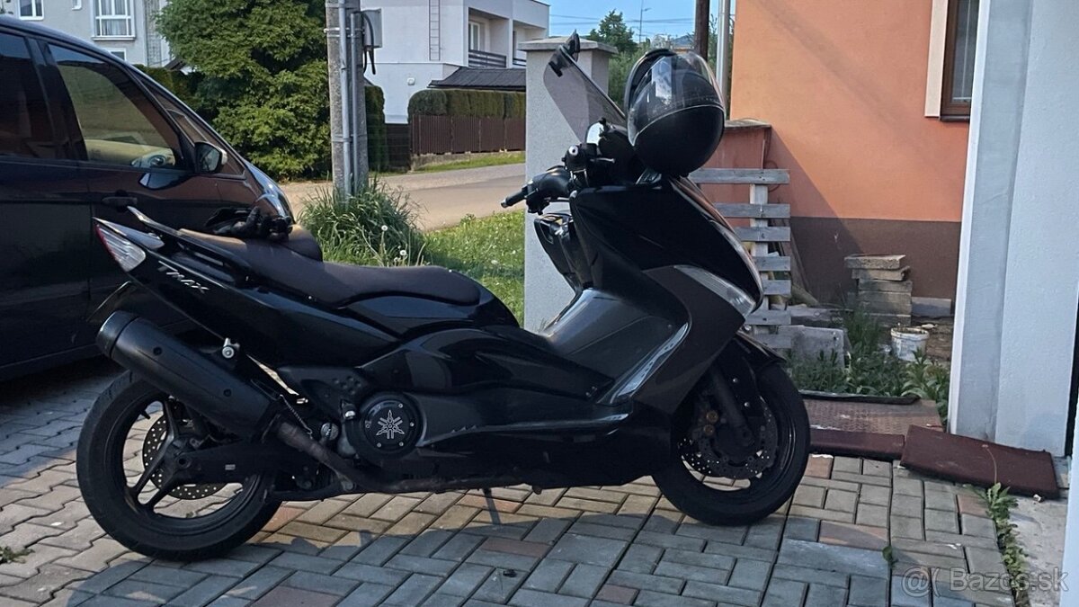 Yamaha t-max - 3