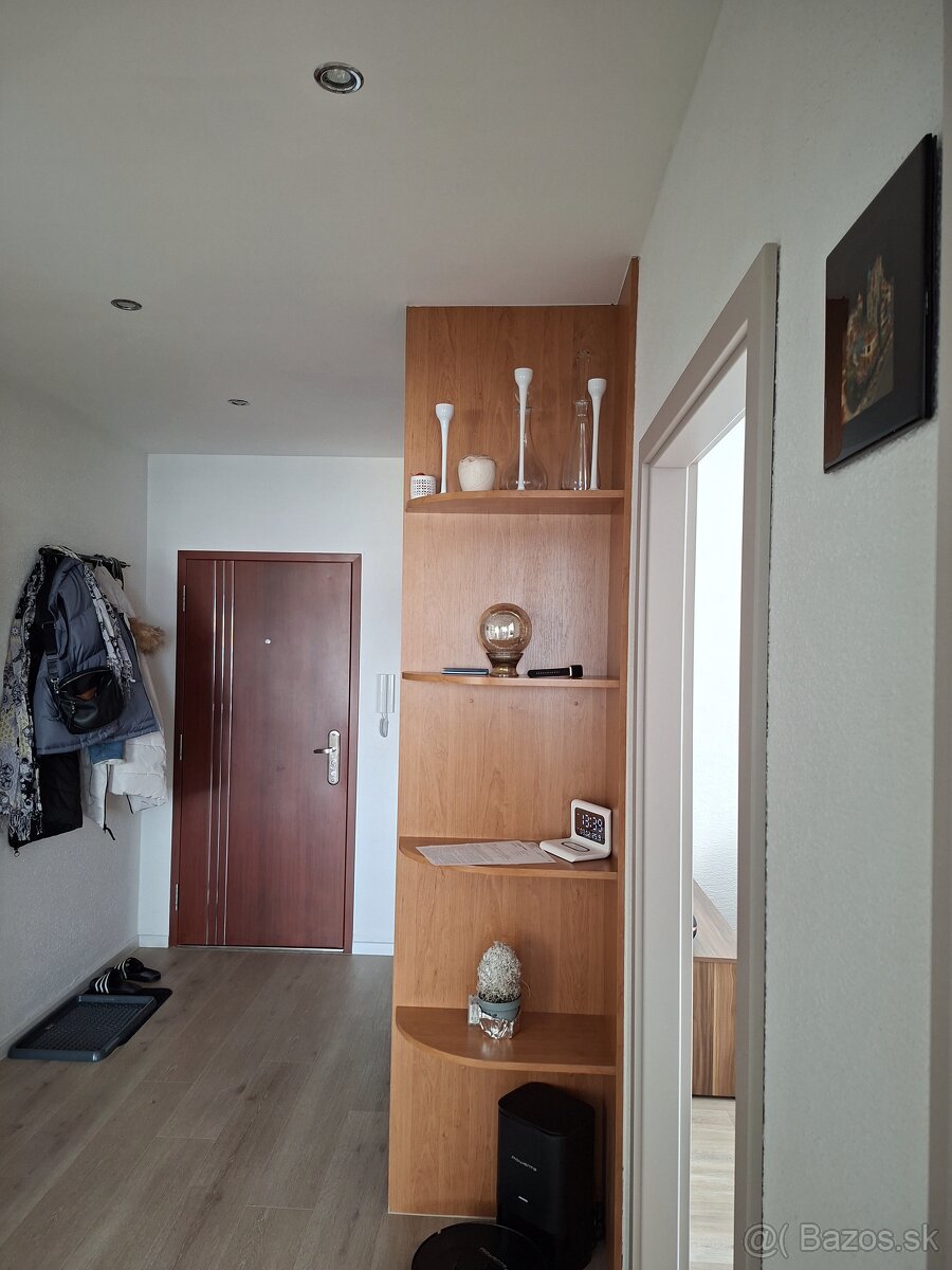 Vstavaná skrina - 3