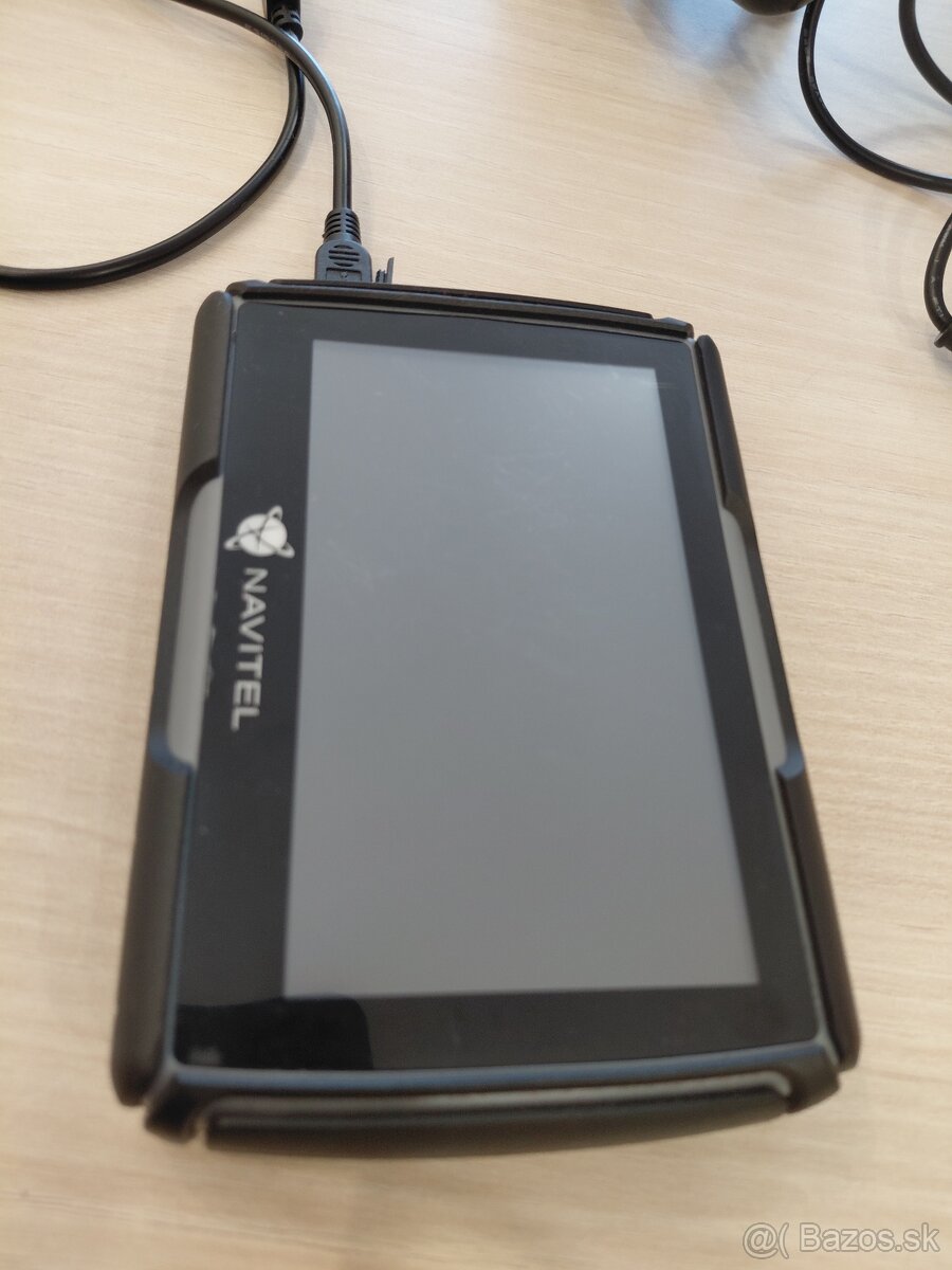 Predám motonavigáciu Navitel G550 - 3