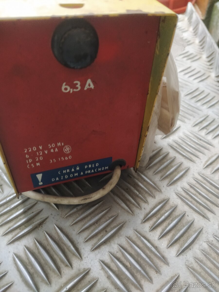 Nabíjačka batérií 6/12v - 3