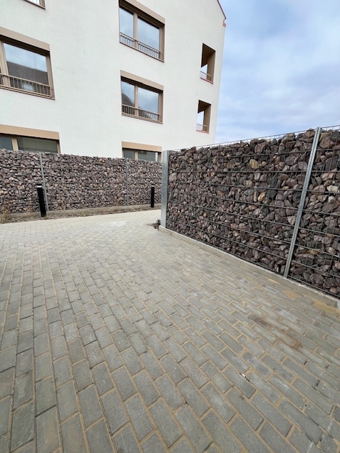 2-izb.byt SLNEČNÁ PLÁŇ, loggia, skolaudovaný - 3