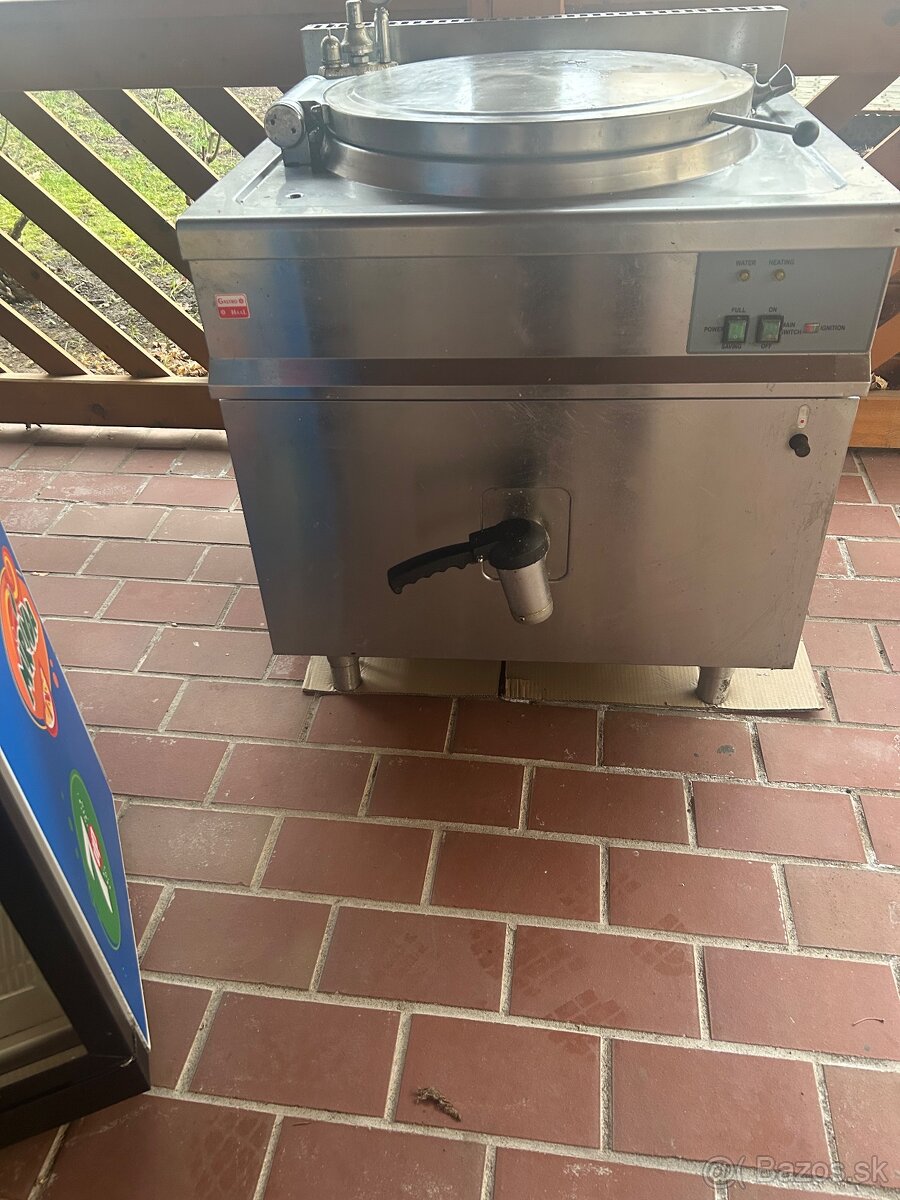 Varny plynovy kotol 150L - 3