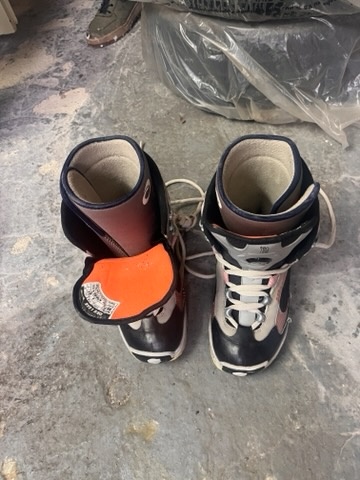 Predám snowboard - 3