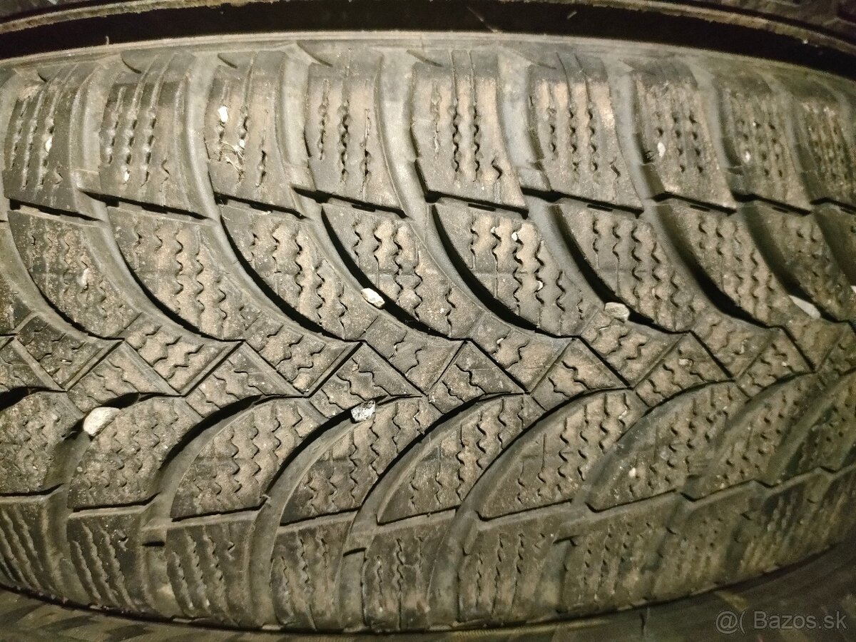 175/65R15 84T - 3