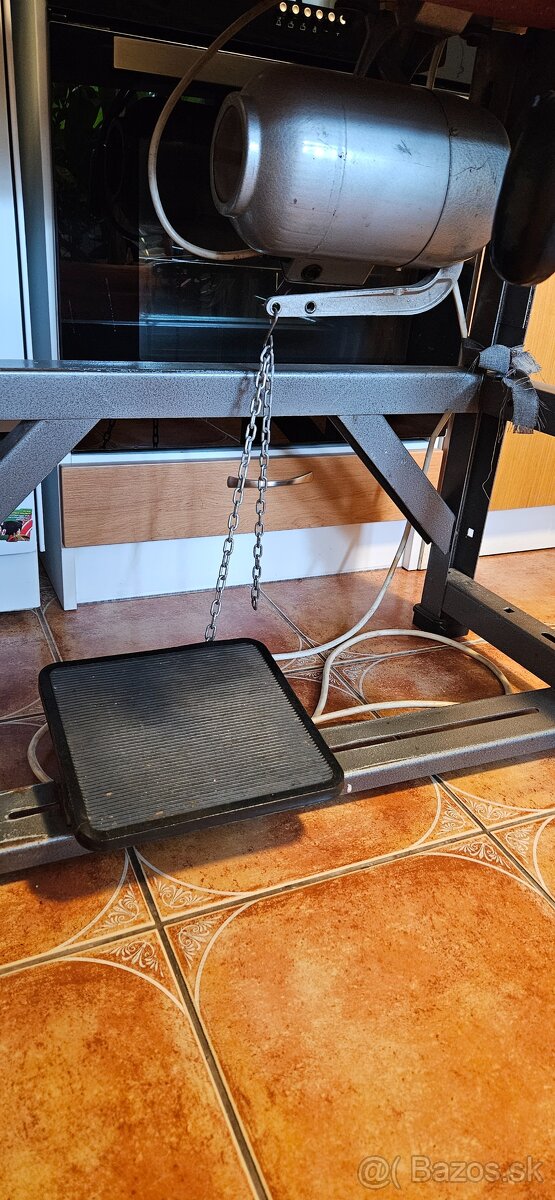 Priemyselný šijací stroj EXTIMA so stolom a motorom - 3