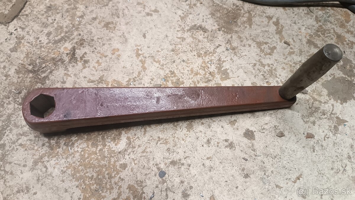 Predám kľukula na strojný zverak - 3