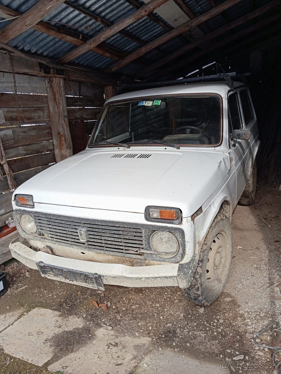 Lada Niva - 3