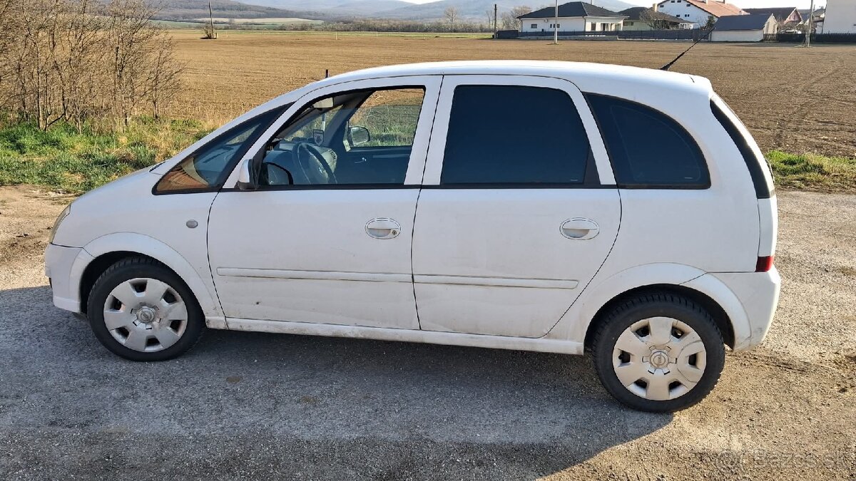 Opel Meriva 1.6 - 3