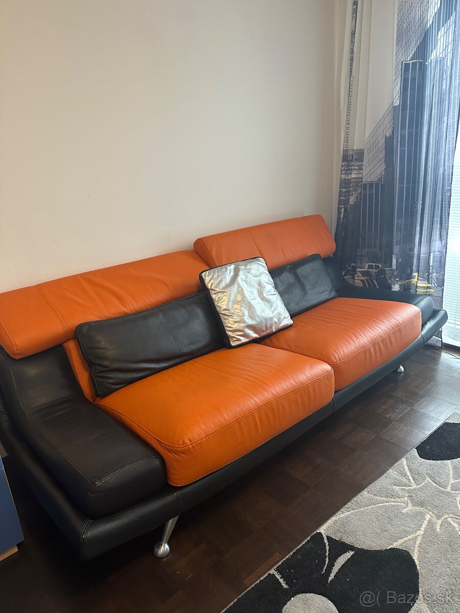 Kožená sedačka+taburetka - 3