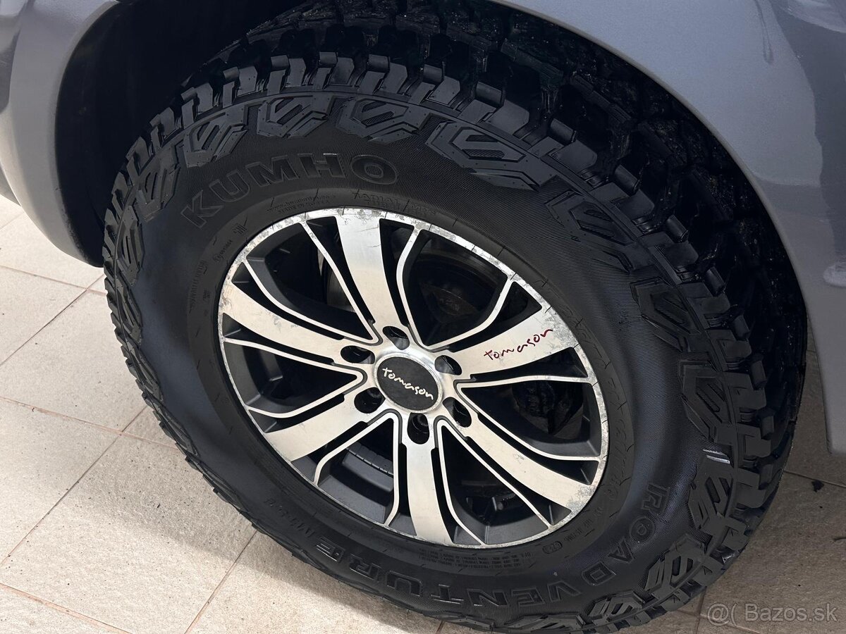 Toyota HIlux 3.0 1.majiteľ