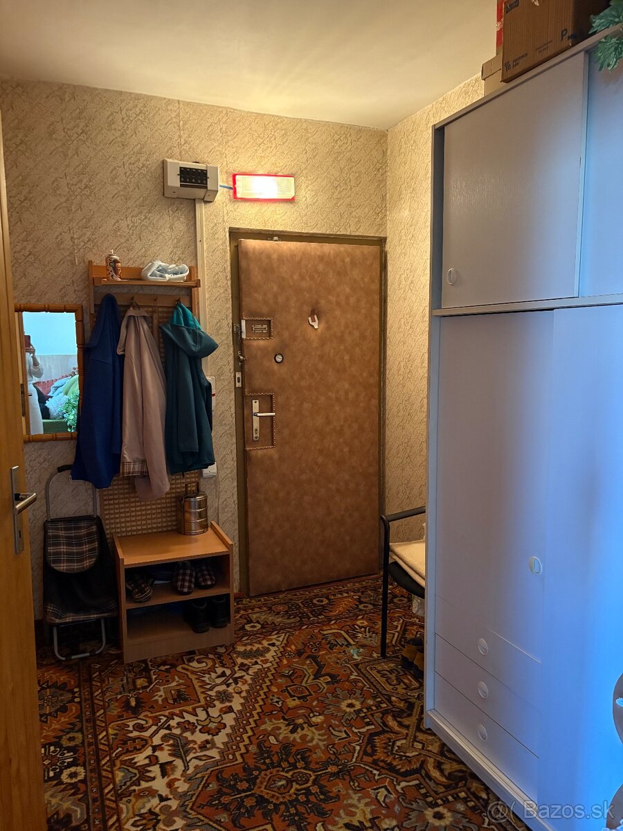 RK Diamant - predaj 1 izbového bytu T.Tekela - 3