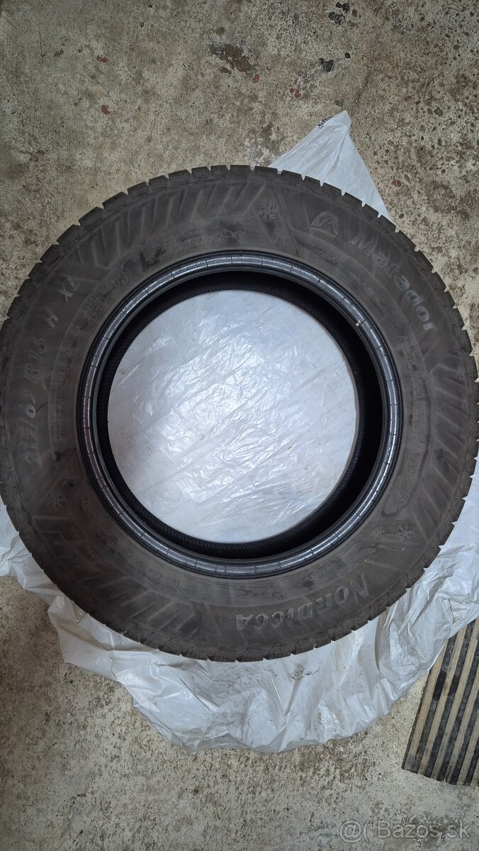 Zimné pneumatiky 215/65 R16 102H - 3