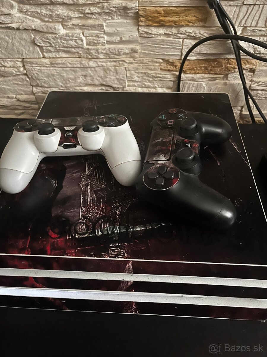 Playstation 4 pro - 3