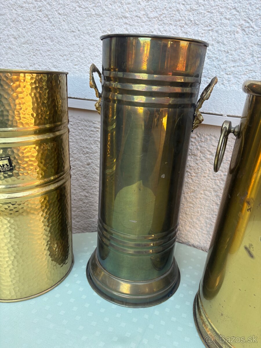 MOSADZNÉ STOJANY NA DÁŽDNIKY - 3