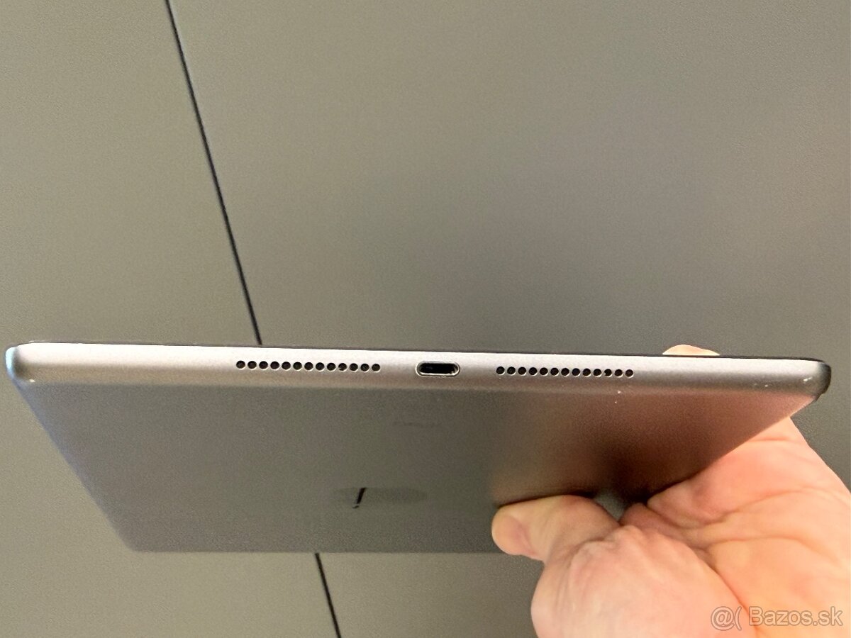 Apple iPad A2197 10.2 inch 7th generation Space Grey - 3