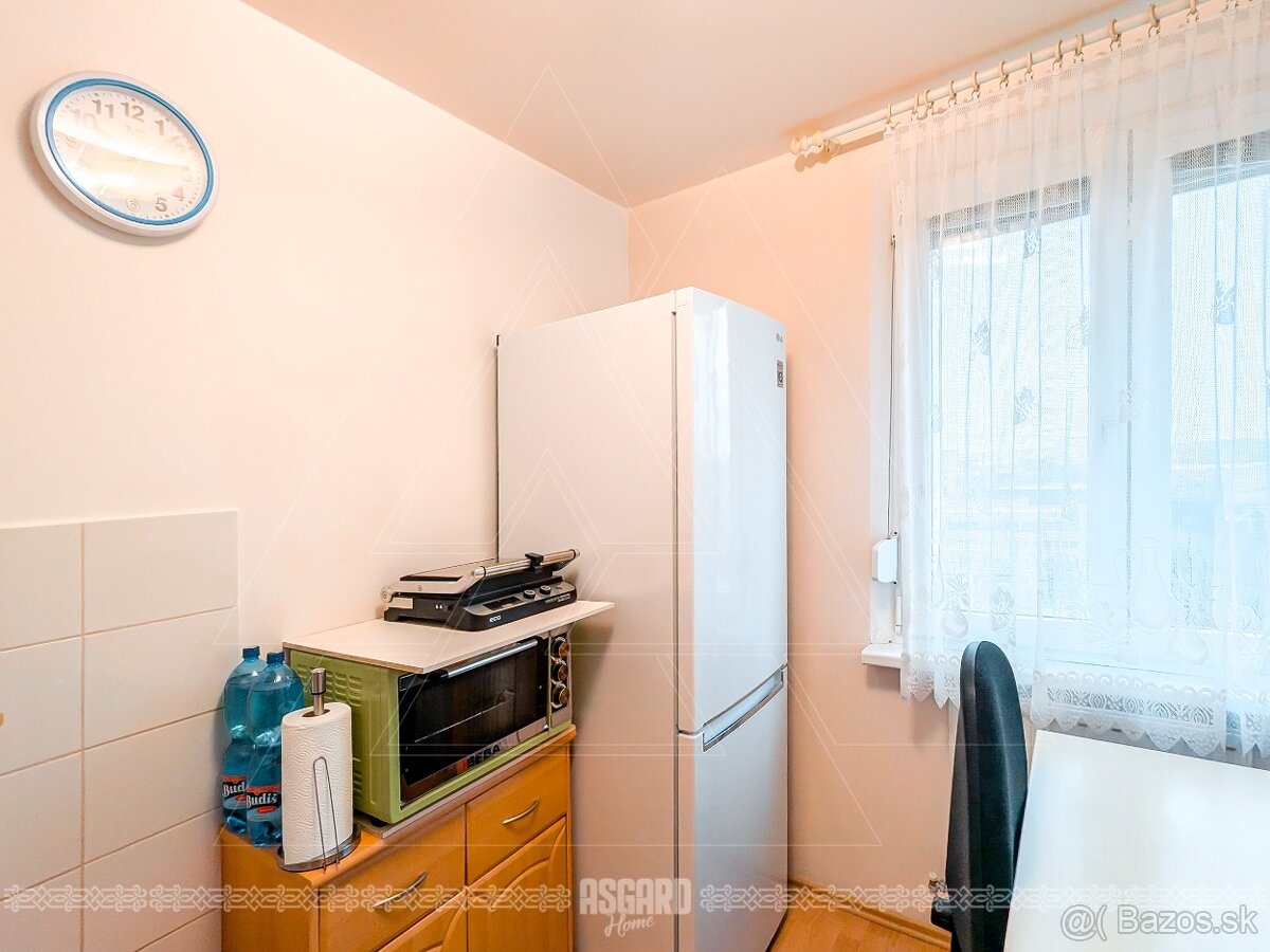 Zariadený 1-izbový byt s výťahom v tichej štvrti - 3