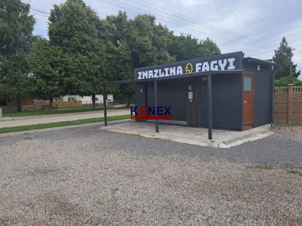 Na predaj - Zmrzlinový stánok vo Veľkých Trakanoch - 3