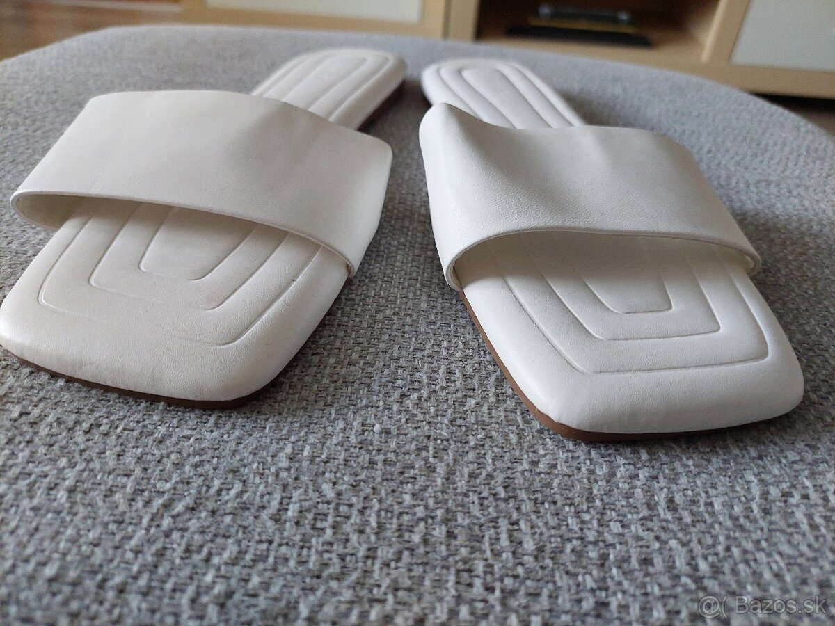 Dámske sandálky vsuvky 40 - 3