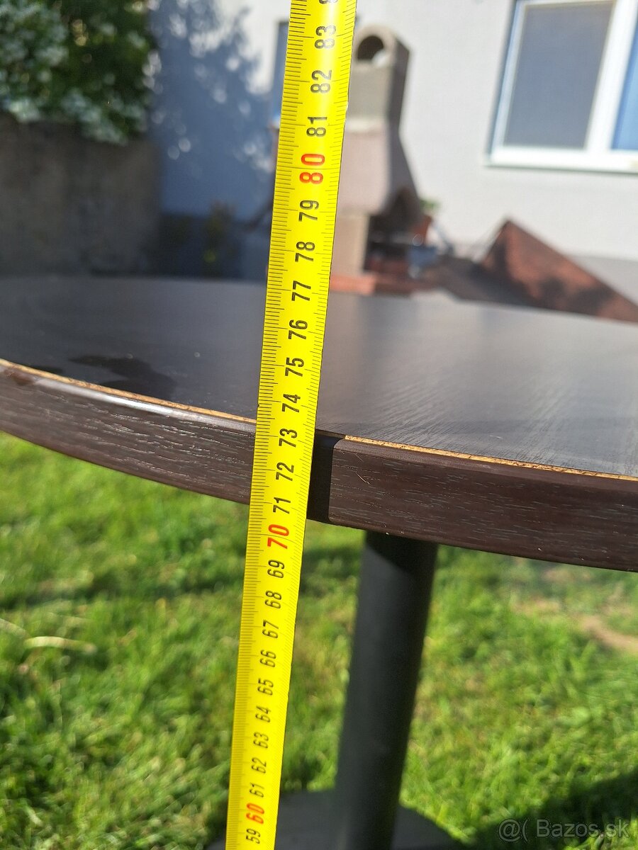 Stôl s kovovou nohou - 3