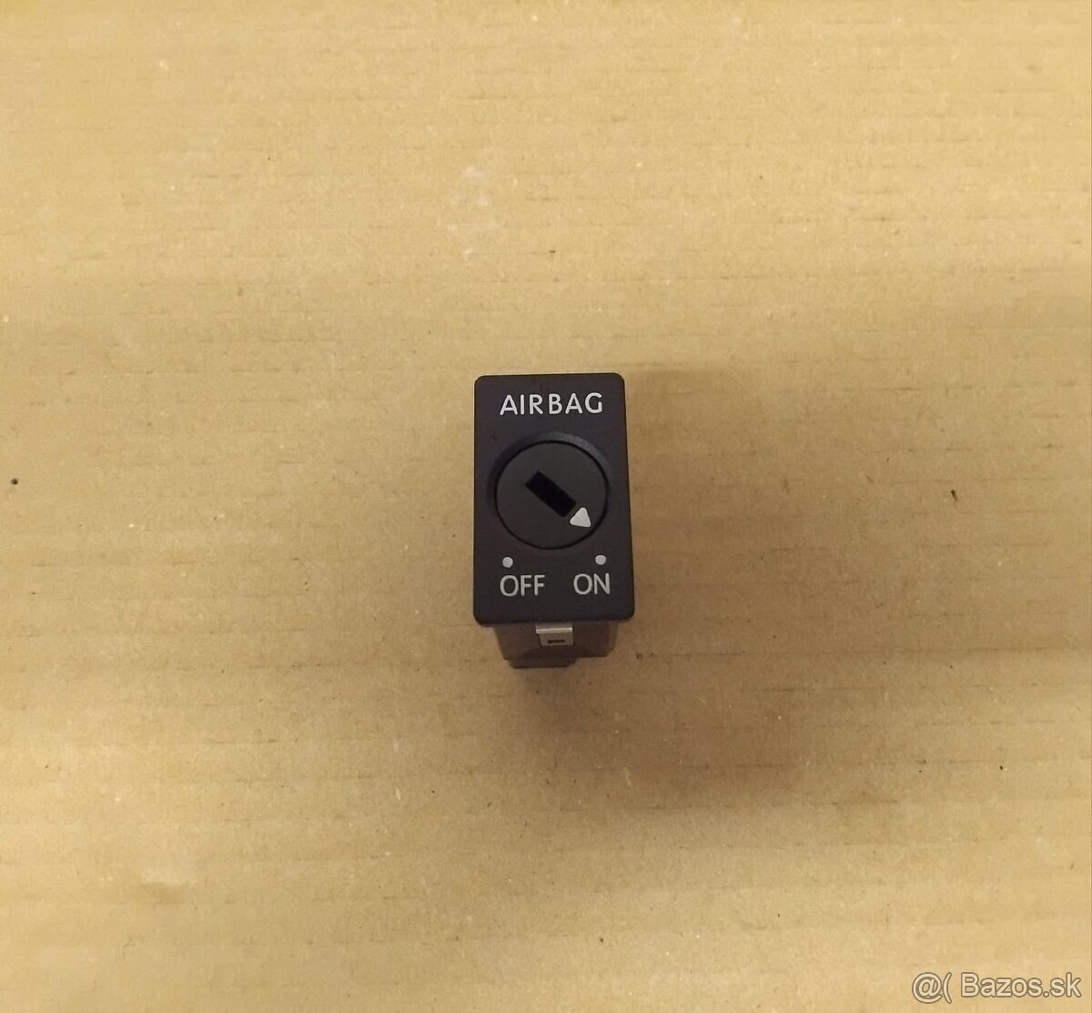 spínač deaktivácie airbagu spolujazdca - 3