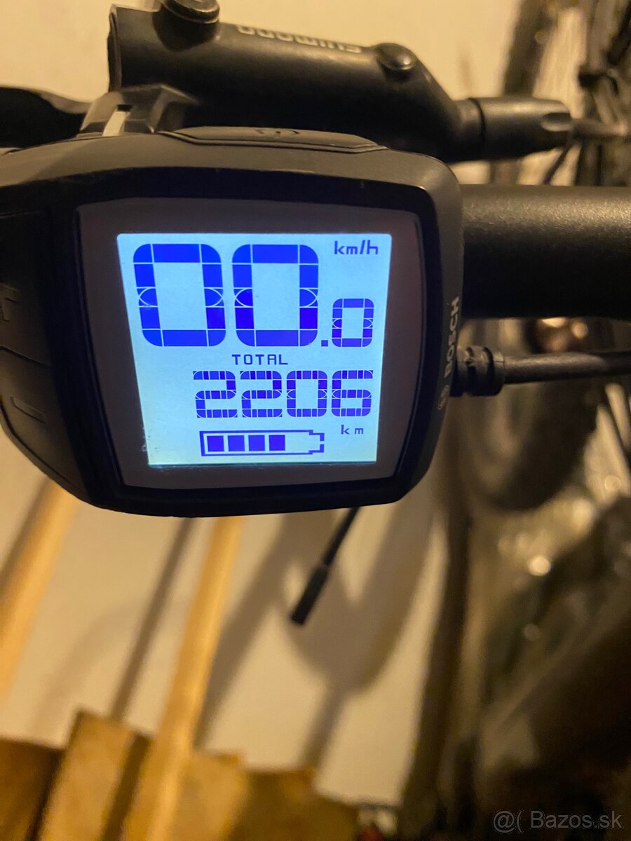 Predám elektrobicykel Cube - 3