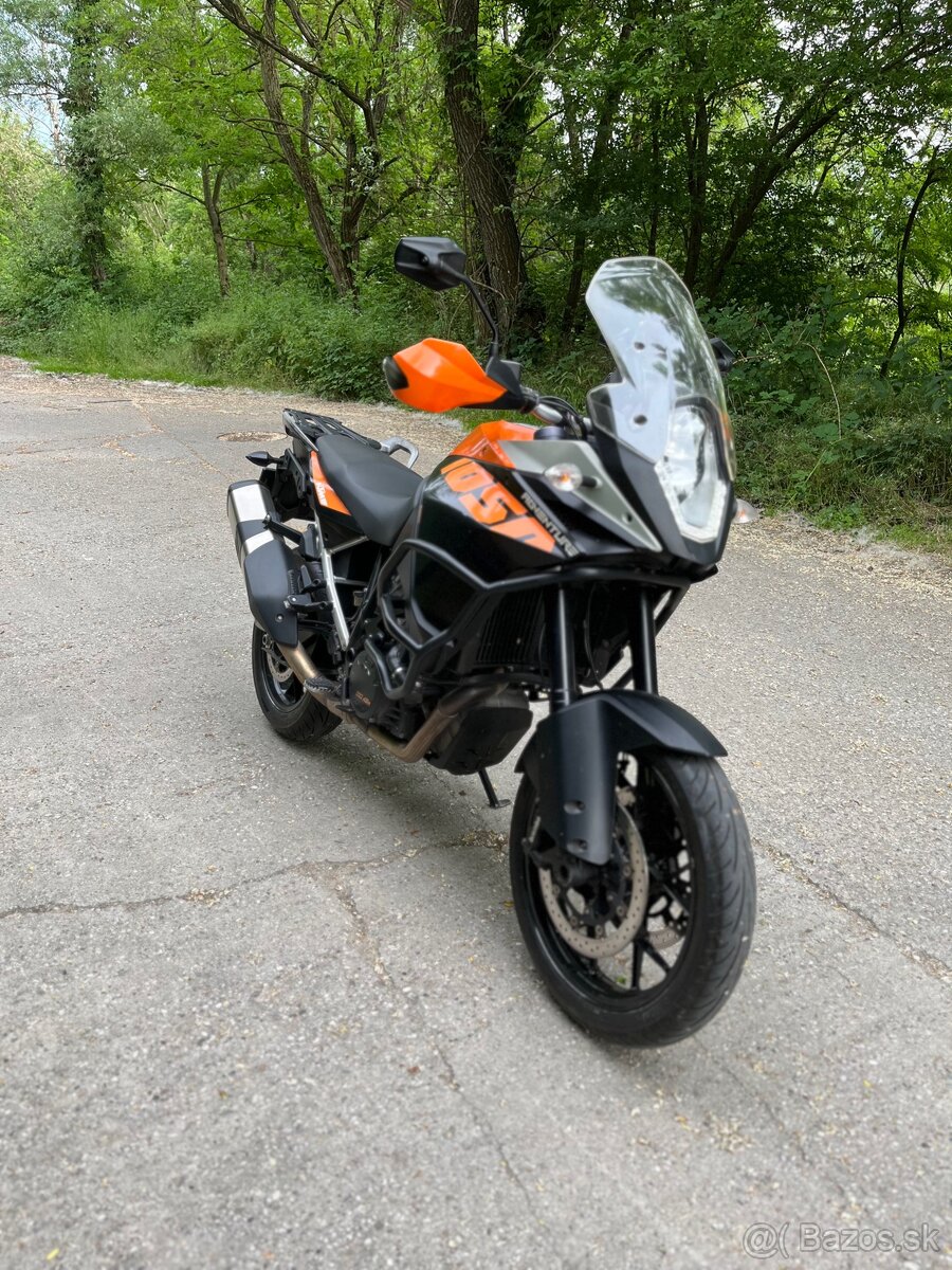 KTM 1050 Adventure - 3