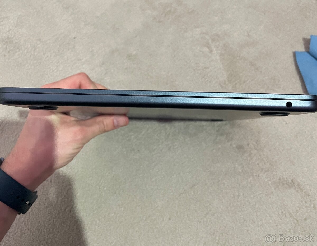 Apple MacBook Air M2 13,6” – Midnight - 3