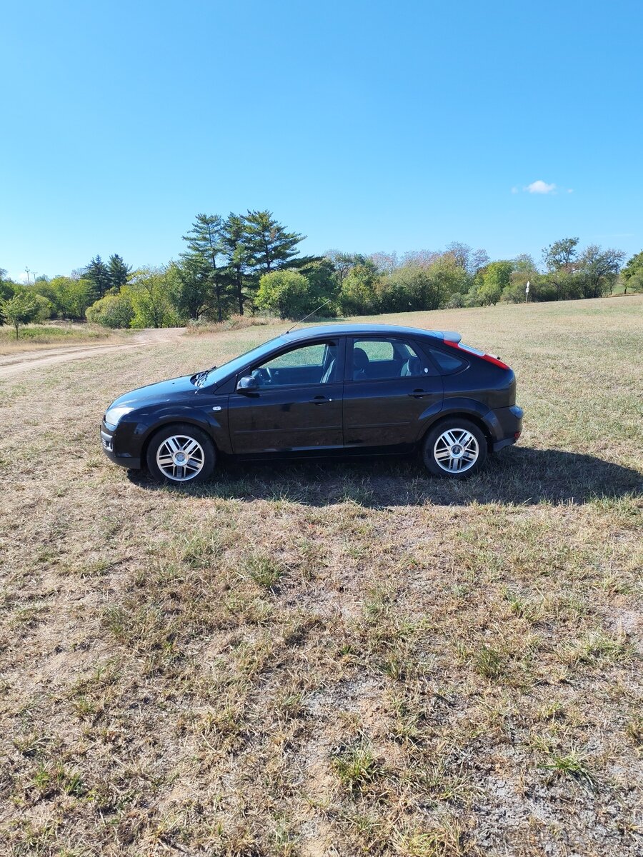 Ford FOCUS Mk2 1.6 TDCi 80 kw - 3
