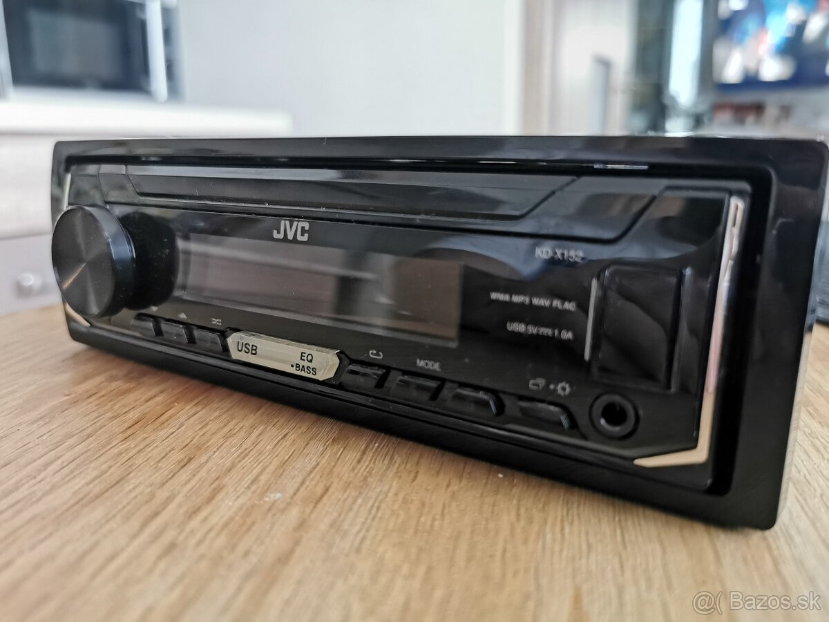 Plne funkčné autorádio JVC - 3