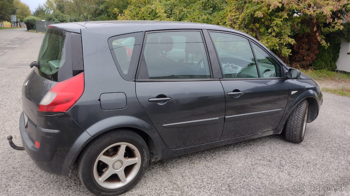 Renault Scénic 3.generácia, 1,5 dci diesel, denodenne jazden - 3
