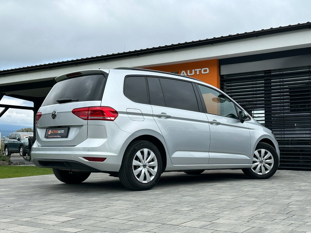 Volkswagen Touran 2.0 TDi - 3