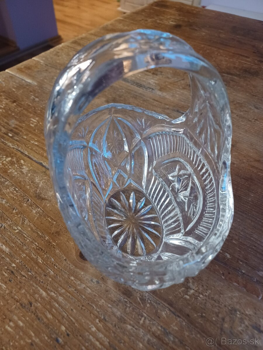 Košík z lisovaného skla - 3