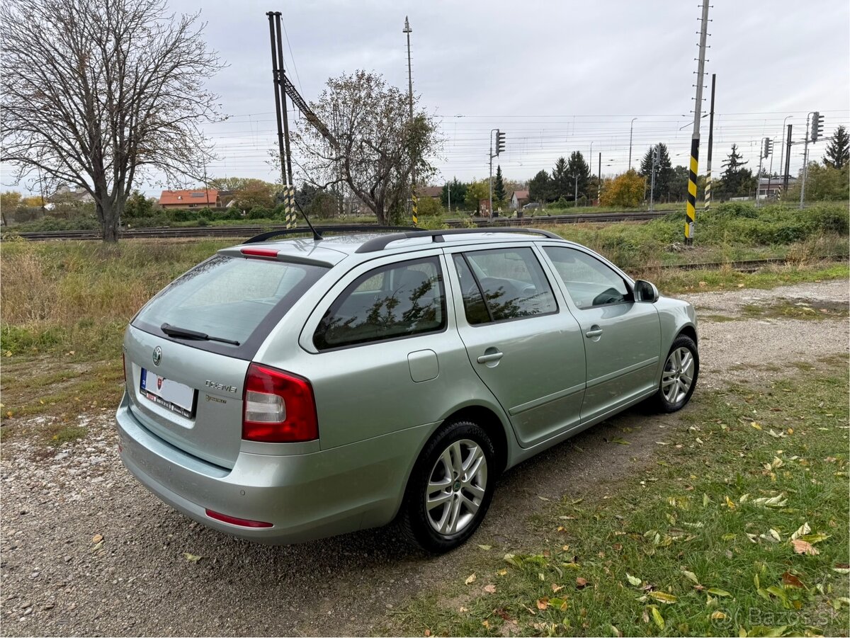 Škoda Octavia 2 FL 1.6 TDi CR 4x4 Combi - 3