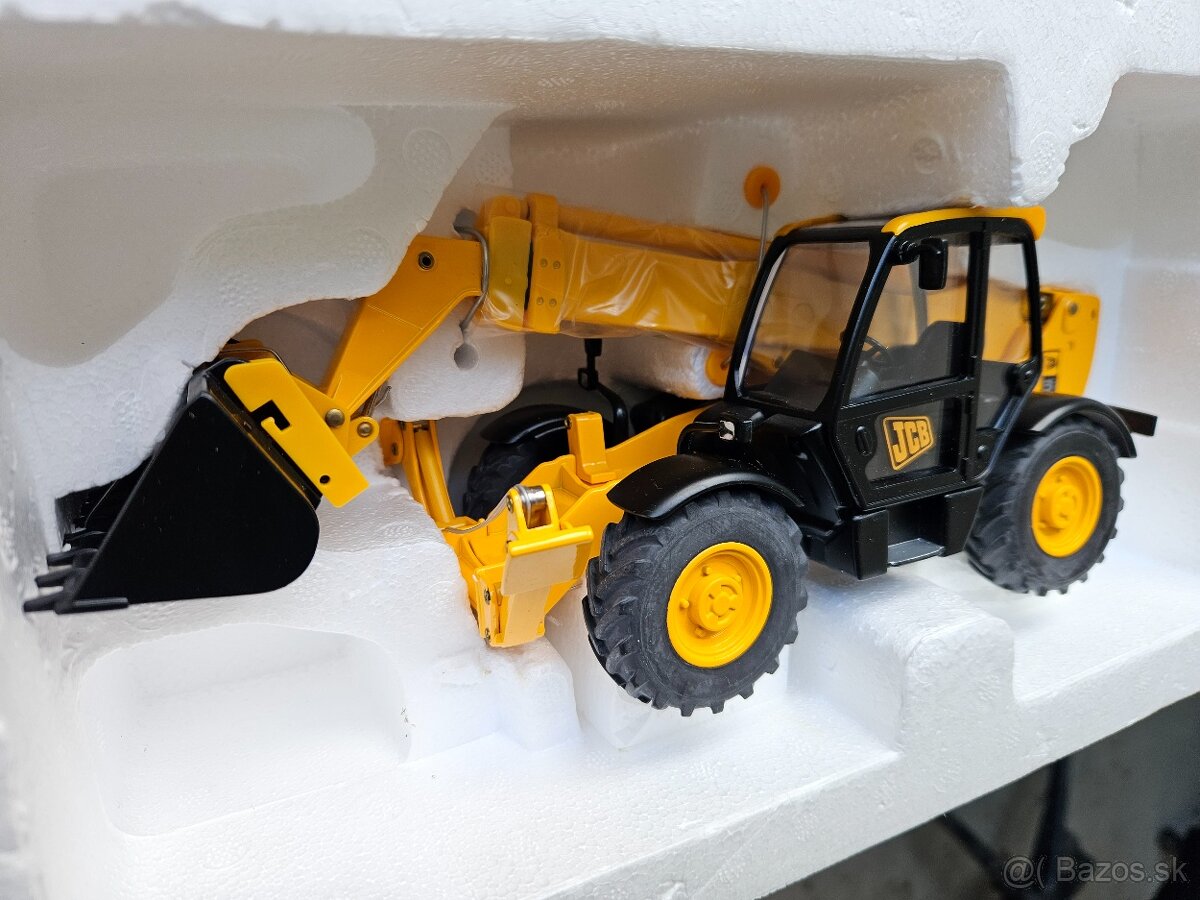 Vzácny kovový model JOAL JCB 4CX - 3