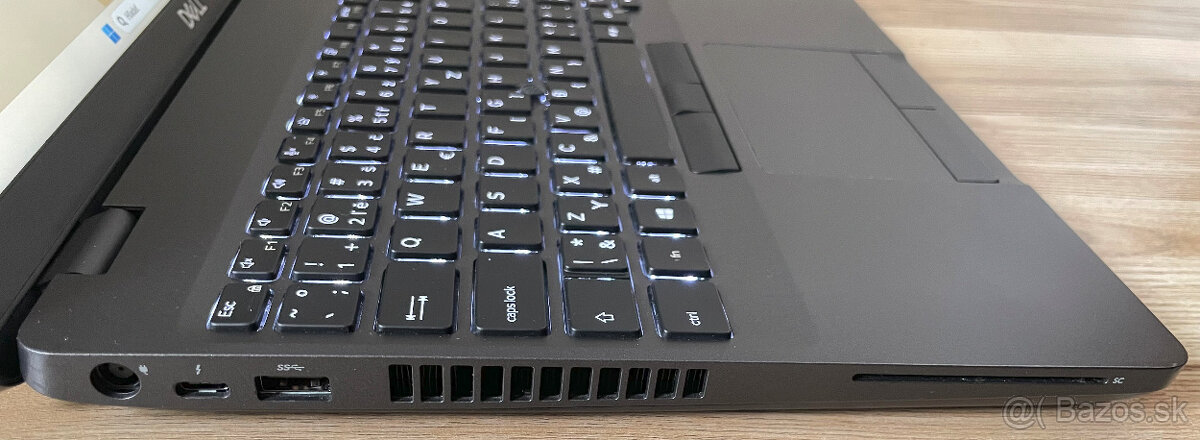 Dell Latitude 5501 - Intel Core i7, 16GB, 512GB SSD, WIN11 - 3